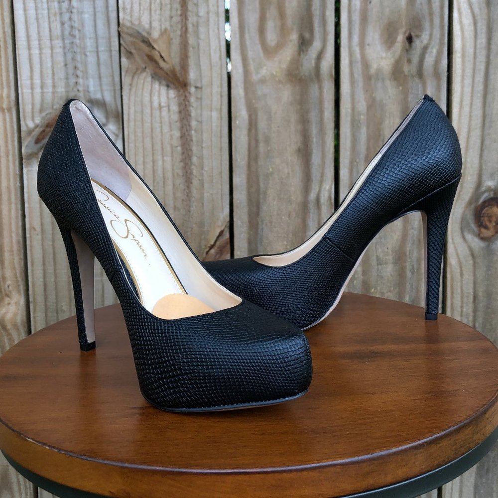 Jessica Simpson Parisah Platform Pumps